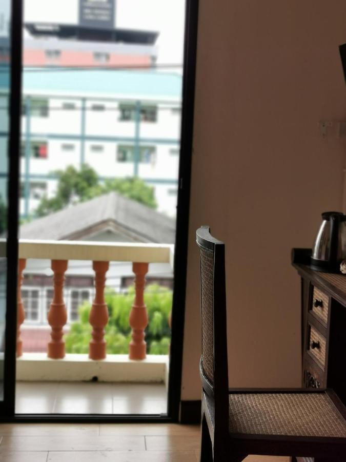 59Indy Guesthouse Bangkok Zewnętrze zdjęcie
