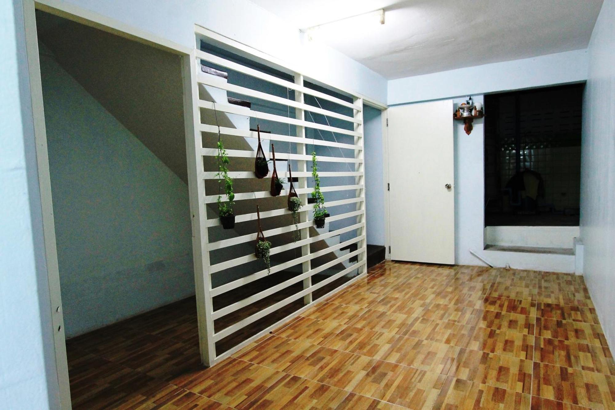 59Indy Guesthouse Bangkok Zewnętrze zdjęcie